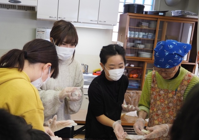 餅つき大会2枚目