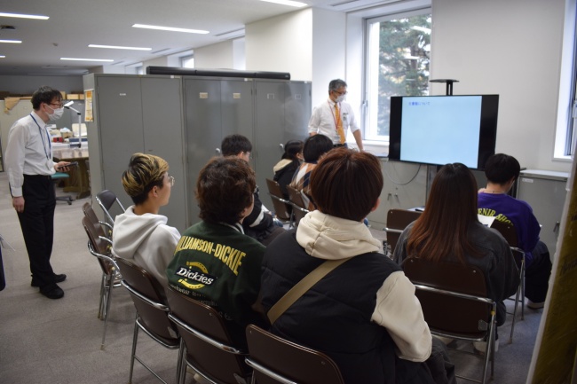 文書館見学2